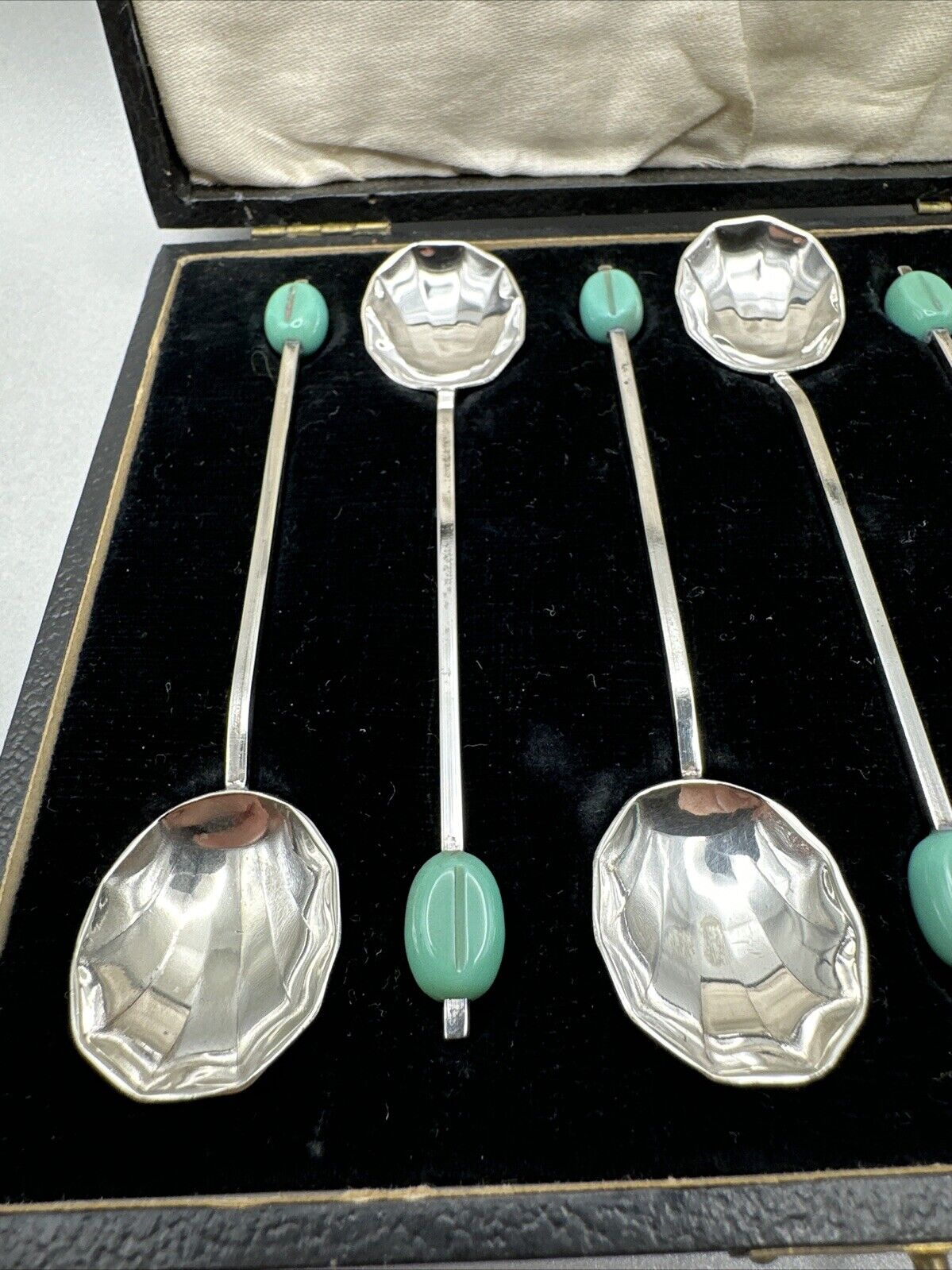 Antique Boxed Set of 6 Silver Plate Coffee Spoons