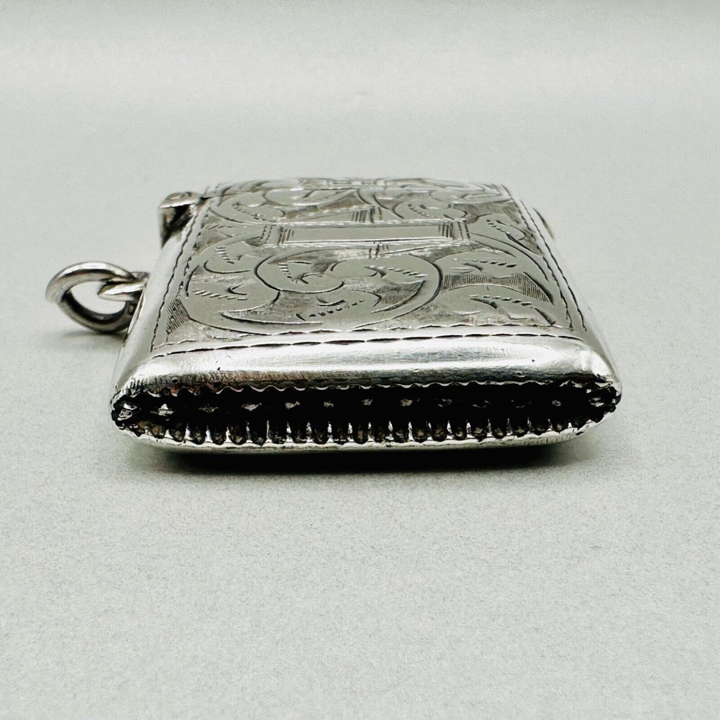 Antique Silver Vesta Case Birmingham 1919 W.J. Myatt & Co. Excellent Condition