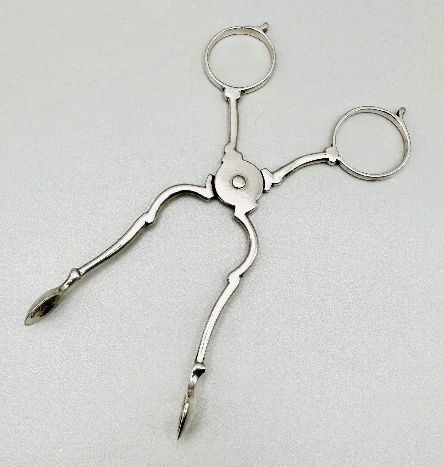 Antique Silver Sugar Nips – Chester 1895 by Henry Matthews – Excellent Condition