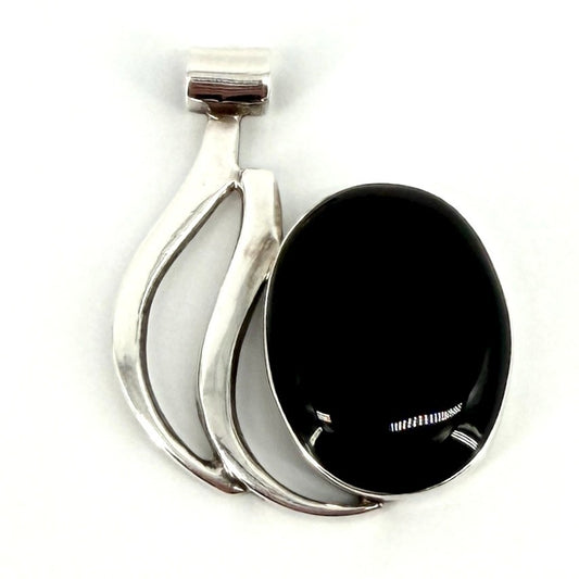 925 Sterling Silver & Black Onyx Pendant – Modernist Design