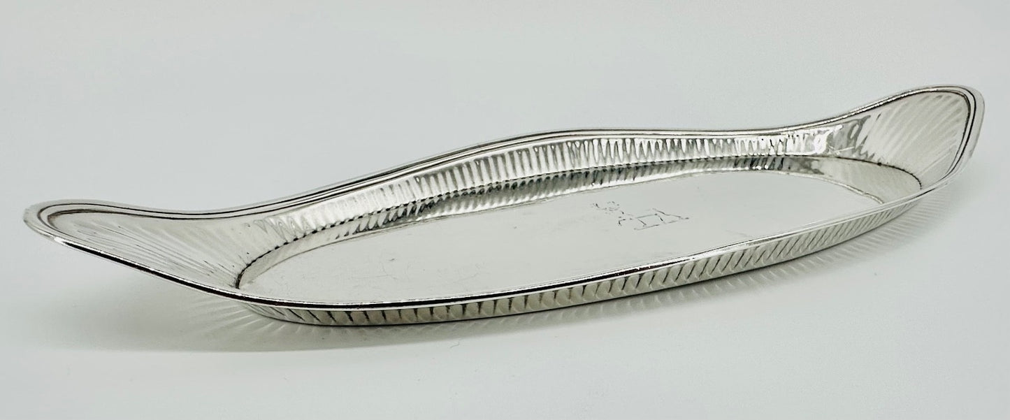 George III Sterling Silver Snuffer Tray – Robert Hennell I – London 1789