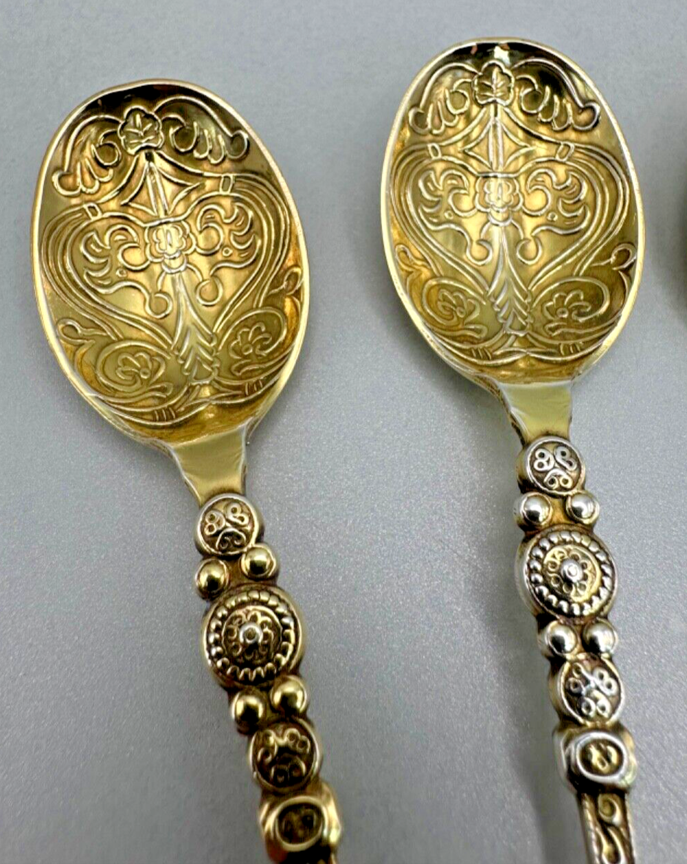4x Silver Gilt Teaspoons by S.J. Rose & Son, Birmingham 1977 – Ornate Design