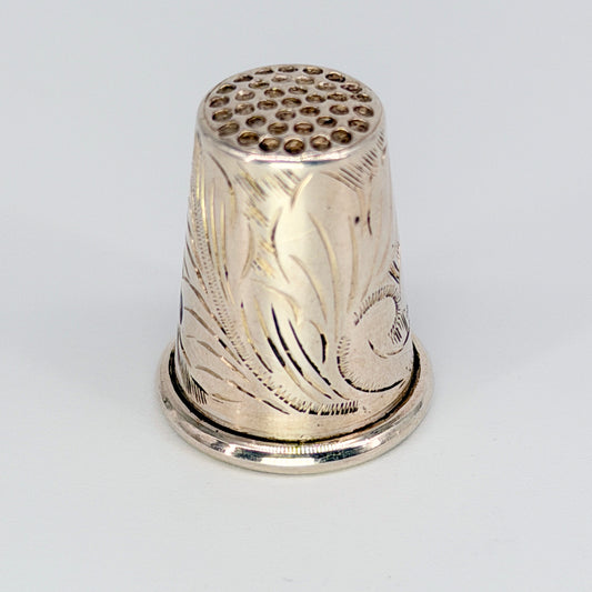 Vintage Sterling Silver Thimble Birmingham 1981 Engraved Floral Design