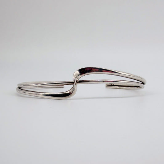 Gerald Owen Sterling Silver Bangle – Modernist Twist Design