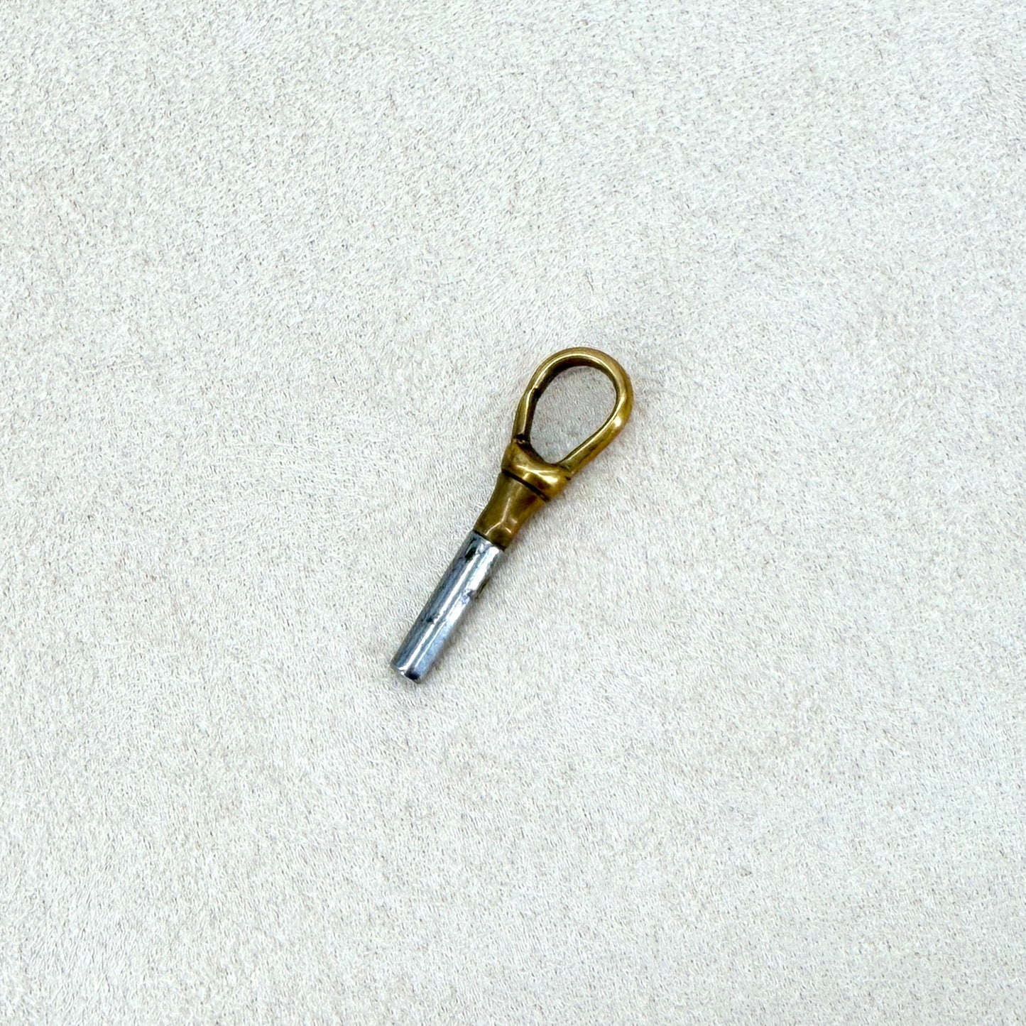 Antique Pocket Watch Winding Key with Spring Clasp Clip – 1.6mm