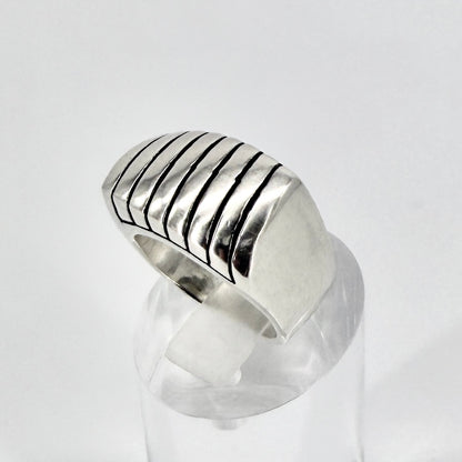 Vintage Sterling Silver Ribbed Signet Ring 925 UK Size N