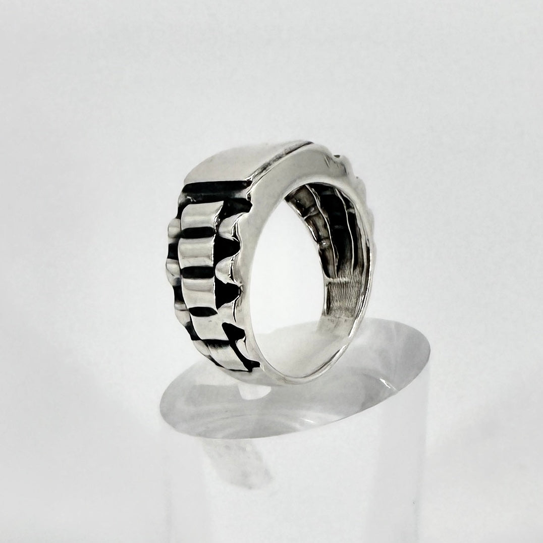 Vintage Sterling Silver Signet Ring 925 UK Size M½
