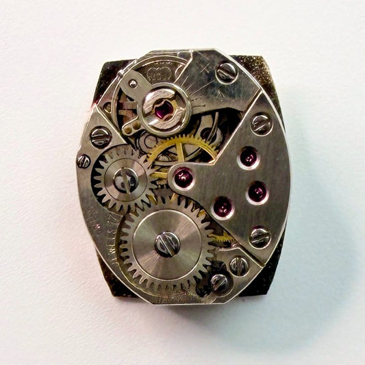 Avia FEF 6620 Watch Movement – 17 Jewels, 15.5 x 12.8mm – For Spares or Repair - image 1
