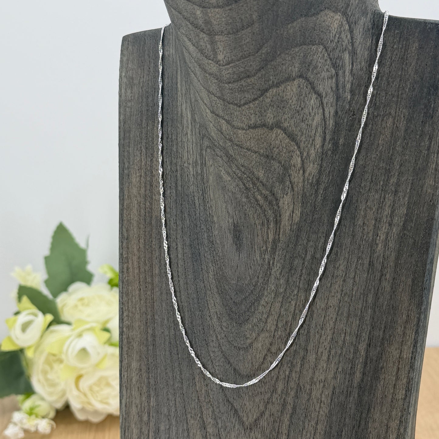 Brand New 925 Sterling Silver Singapore Chain Necklace – 18" (45cm)