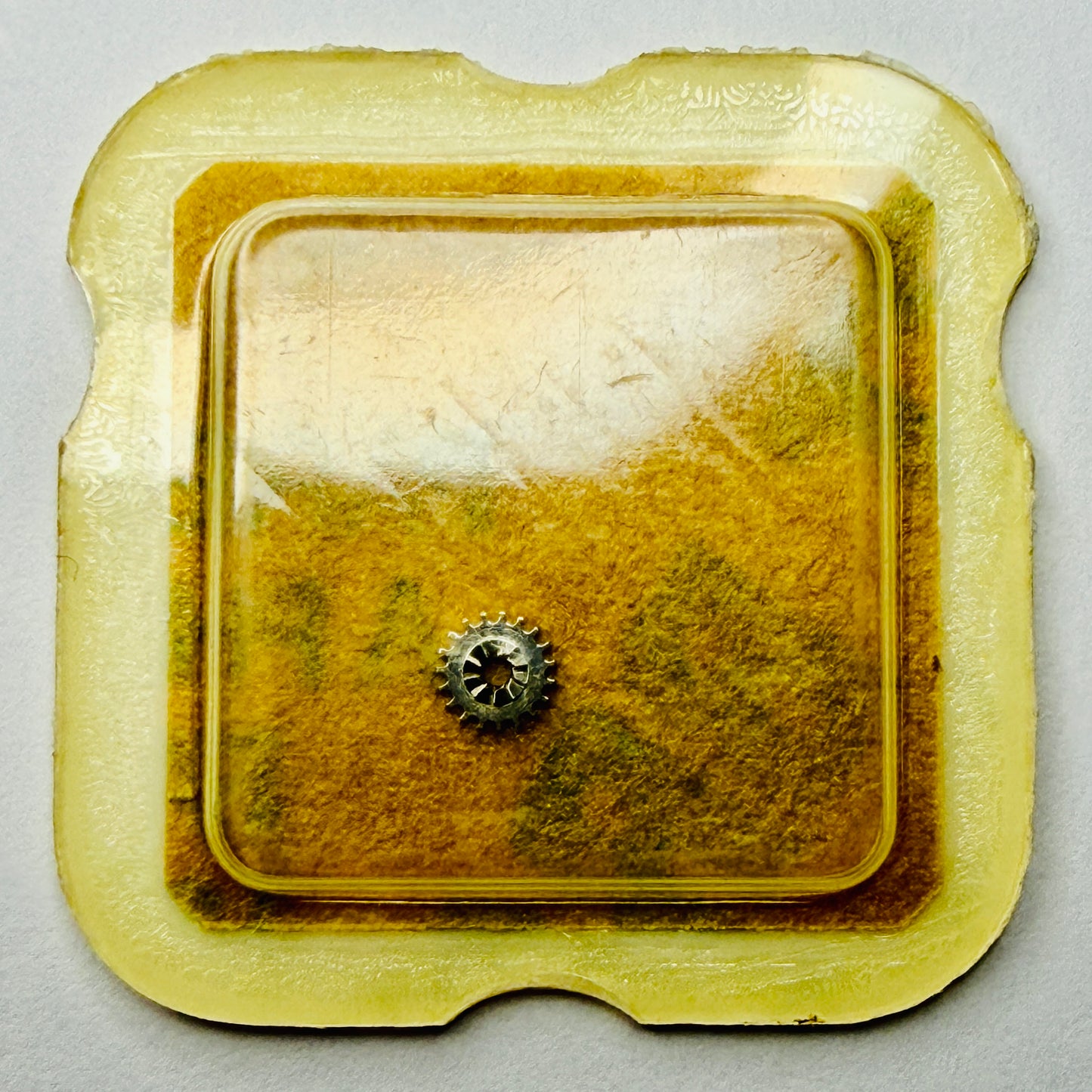 FEF 6630 – Winding Pinion (31.120 / 410)