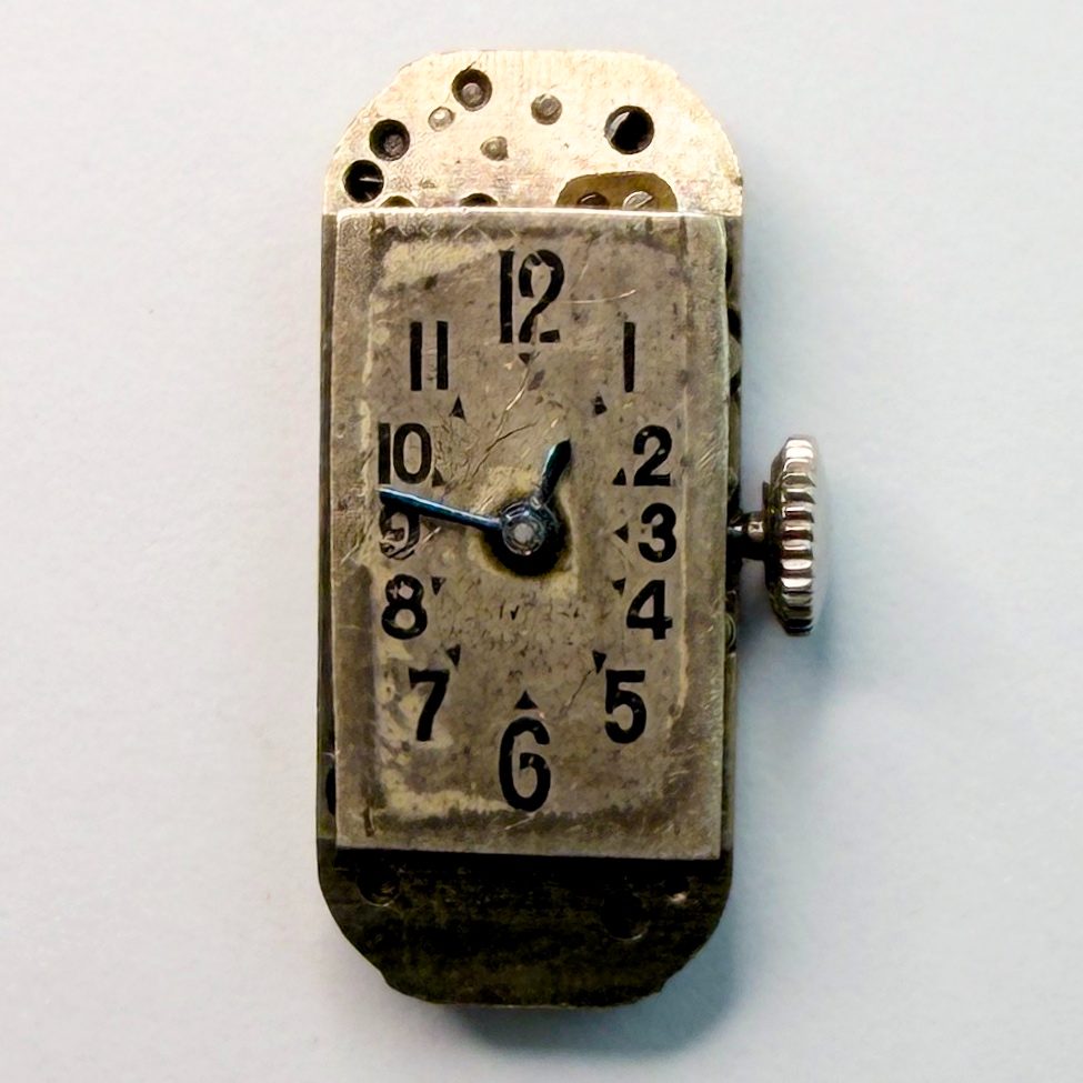 Universal Geneve Calibre 205 Watch Movement – Running, No Stem, 23.12 x 10.04mm - image 1