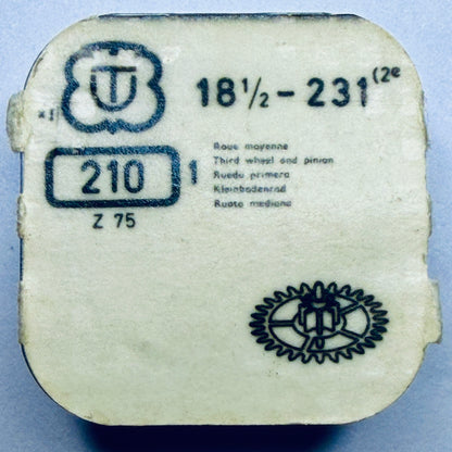 UT 231 – Third Wheel & Pinion - 210