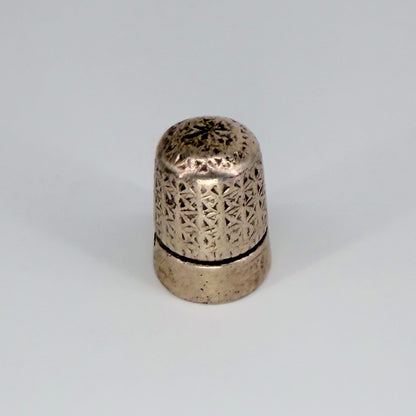 Antique Sterling Silver Thimble – H.G. & S