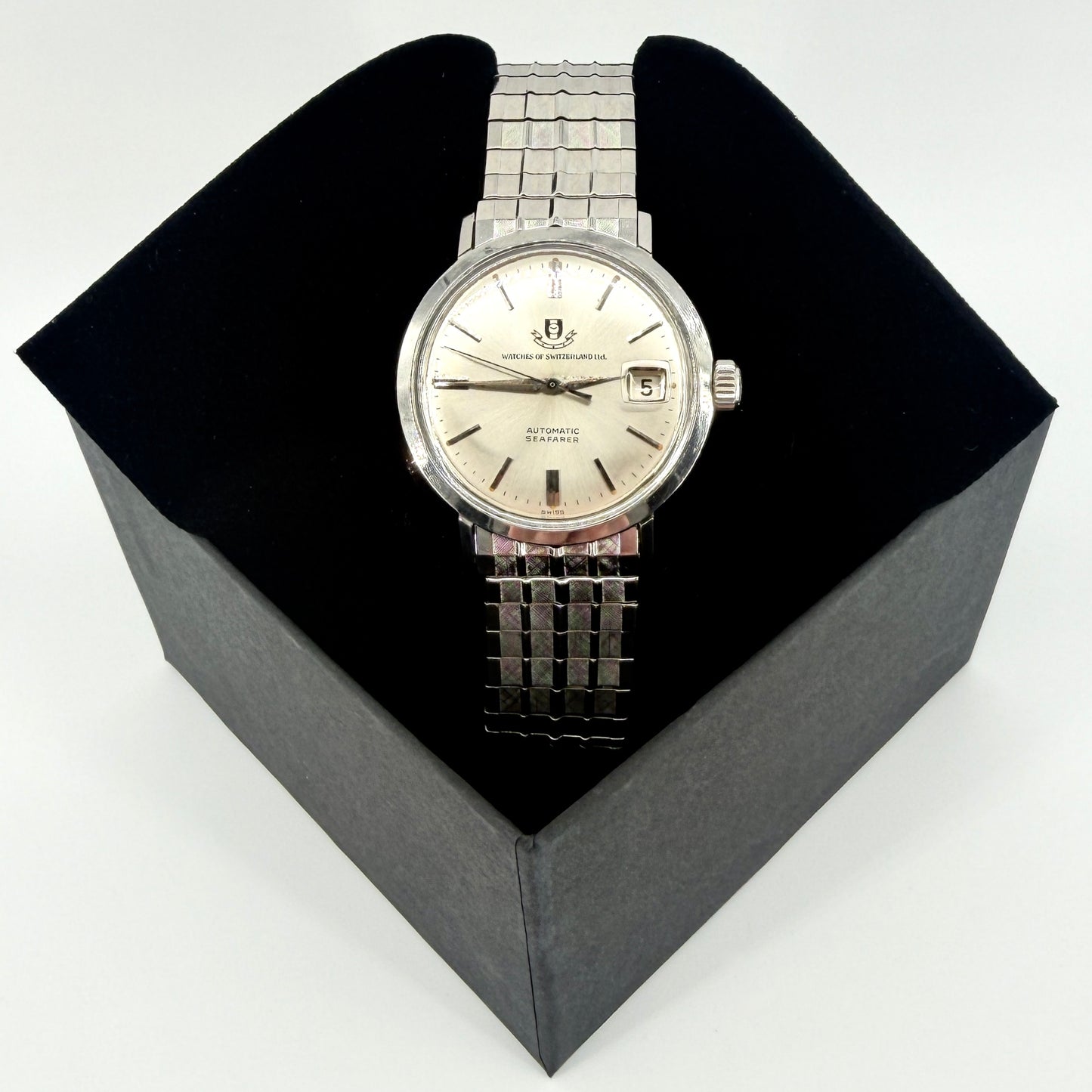 Vintage Watches of Switzerland Automatic “Seafarer” Swiss Watch – c.1960s