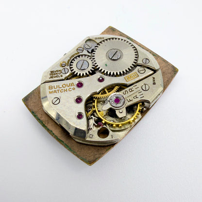 Bulova 8AH Curved Watch Movement & Dial – 17 Jewel – Spares or Repair