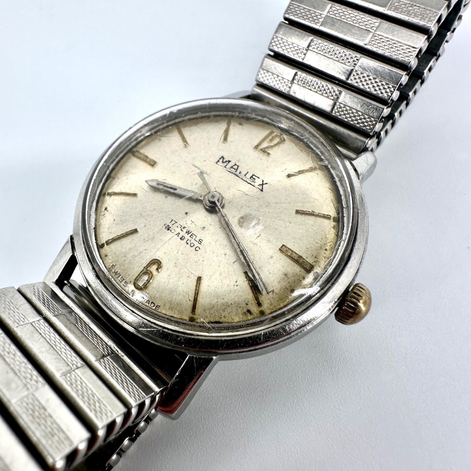 Vintage Majex 17 Jewels Incabloc Hand-Wound - ST 1686 – Swiss Made – Working