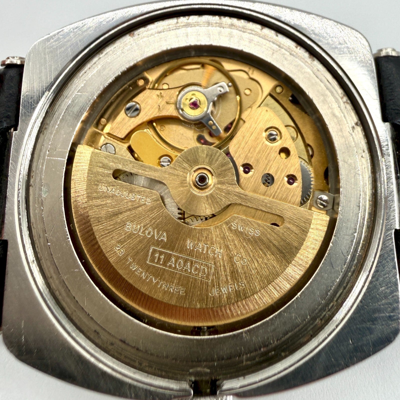 Vintage Bulova Automatic Watch – Cal. 11AOACD – c. Late 1970s