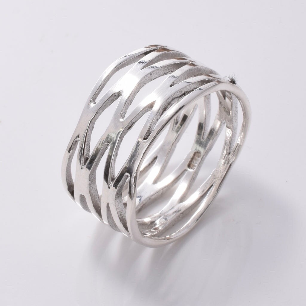 Brand New 925 Sterling Silver Crossover Style Ring - Sleek, High Polish Finish