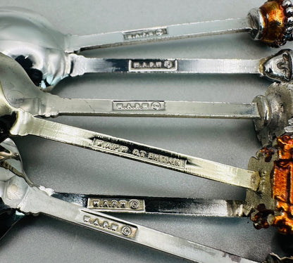 Set of 6 London-Themed Silver-Plated Souvenir Teaspoons – W.A.P.W. GT Britain