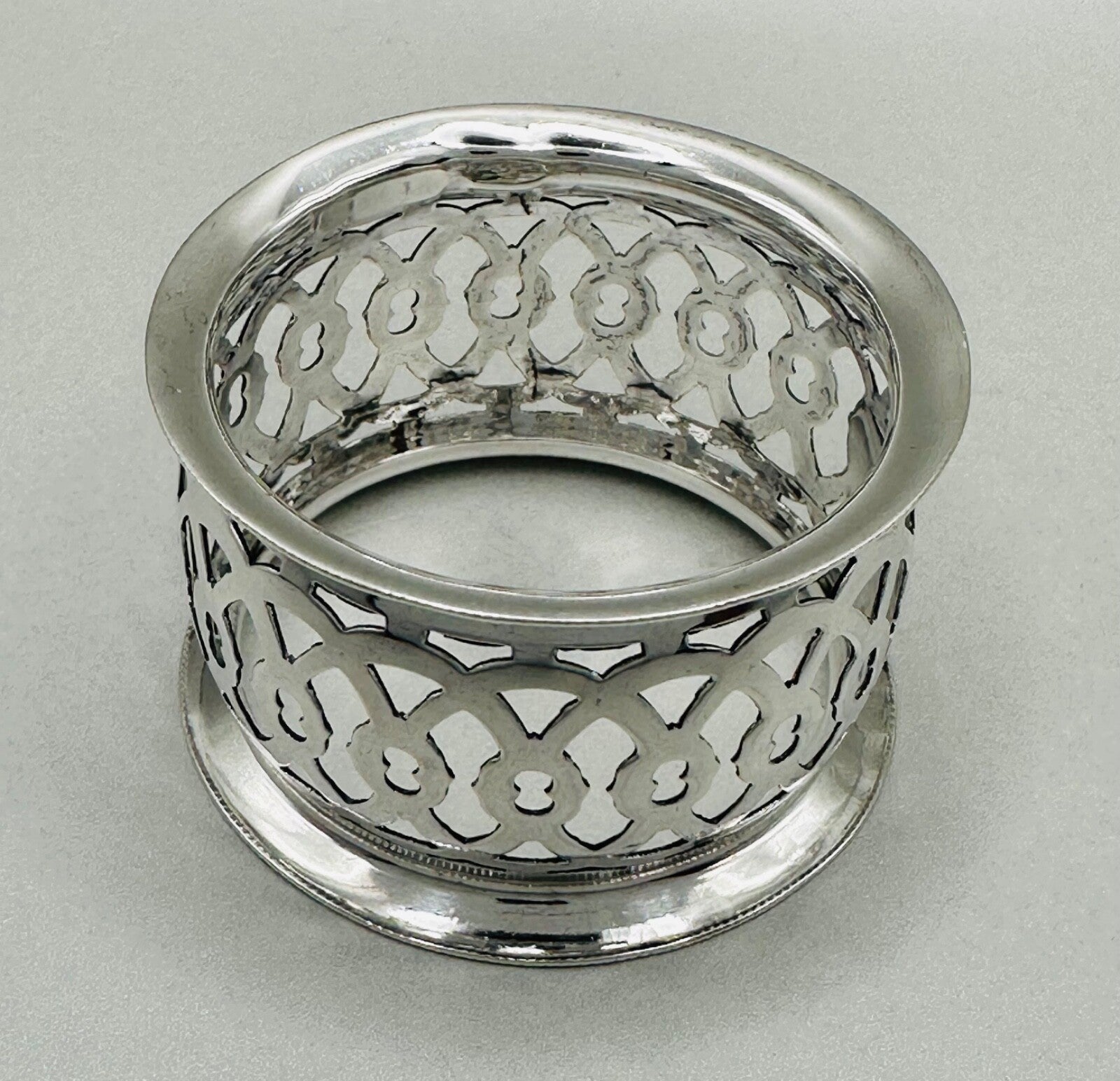 Antique Silver Napkin Ring, Birmingham 1900 by Reynolds & Westwood