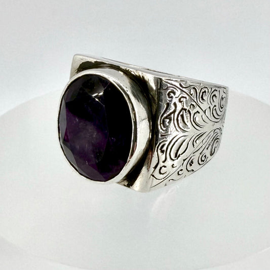 Vintage Sterling Silver Amethyst Signet Ring - UK Size W