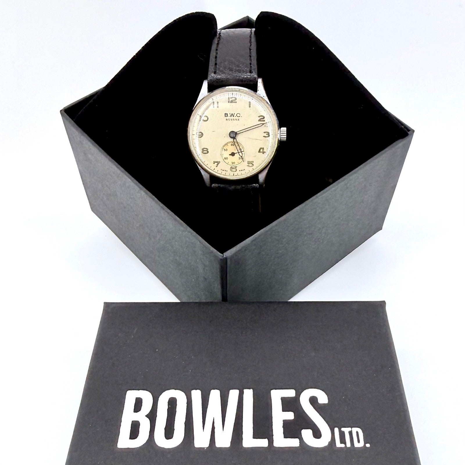 Vintage B.W.C. Suisse Manual Wind Wristwatch – c.1940s – 15J – Working