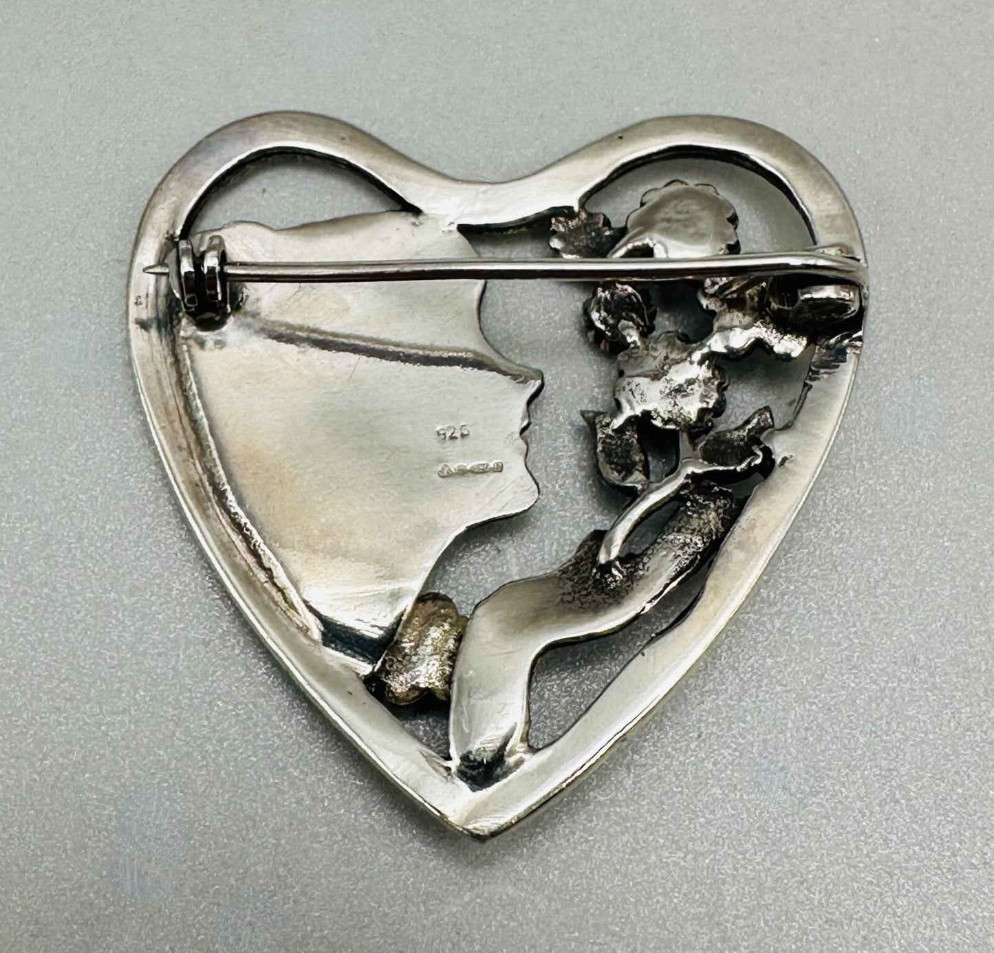 Sterling Silver Heart Brooch - Sheffield Import Mark 1992