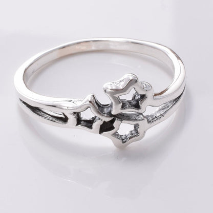 Brand New 925 Sterling Silver Triple Star Ring - Stylish, Unique Design