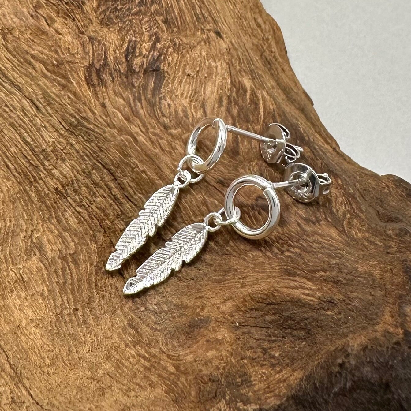 Brand New 925 Sterling Silver Feather Earrings