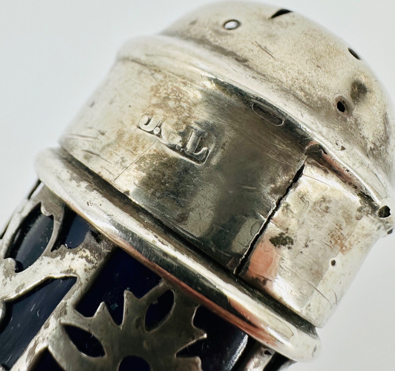 Antique Silver Pepper Pot – John Charles Lowe – London 1905