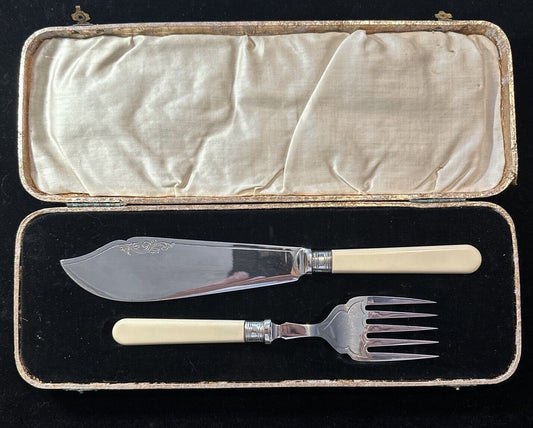 Antique Boxed Fish Serving Knife & Fork - Silver Plated EPNS