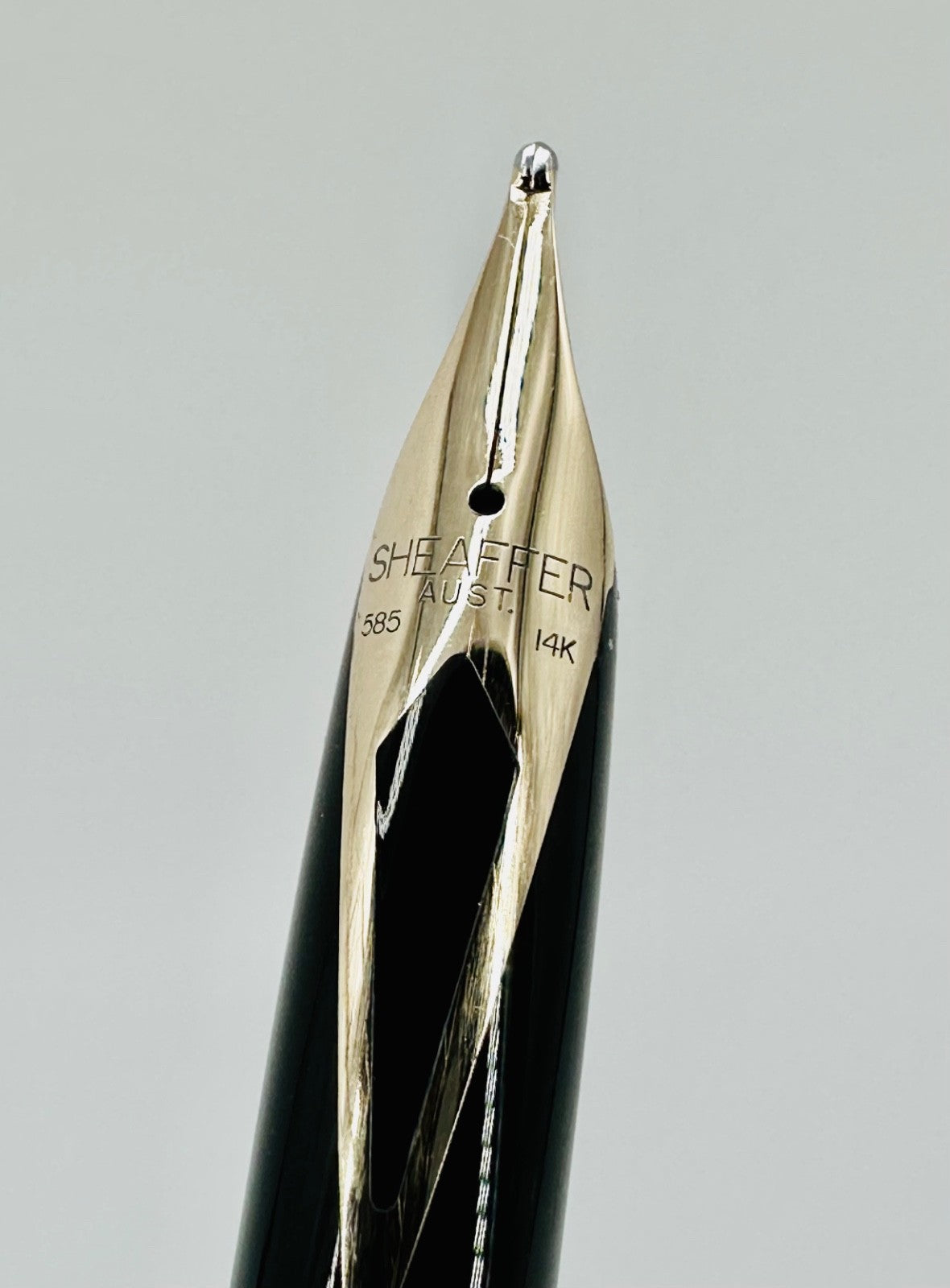 Vintage Sheaffer Targa Sterling Silver Fountain Pen, 14k Gold Nib, Australia