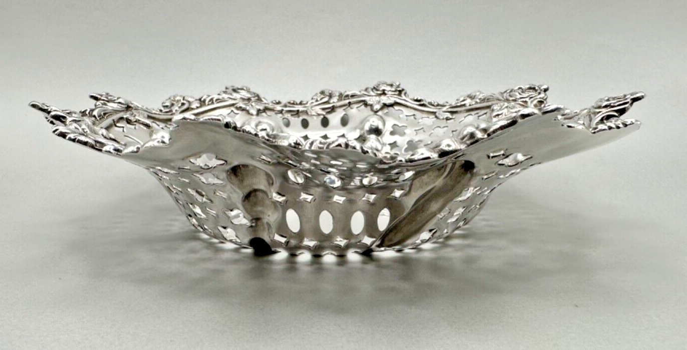 Mappin & Webb Pierced Solid Silver Bowl – Sheffield 1902 - Mint Condition - 154g