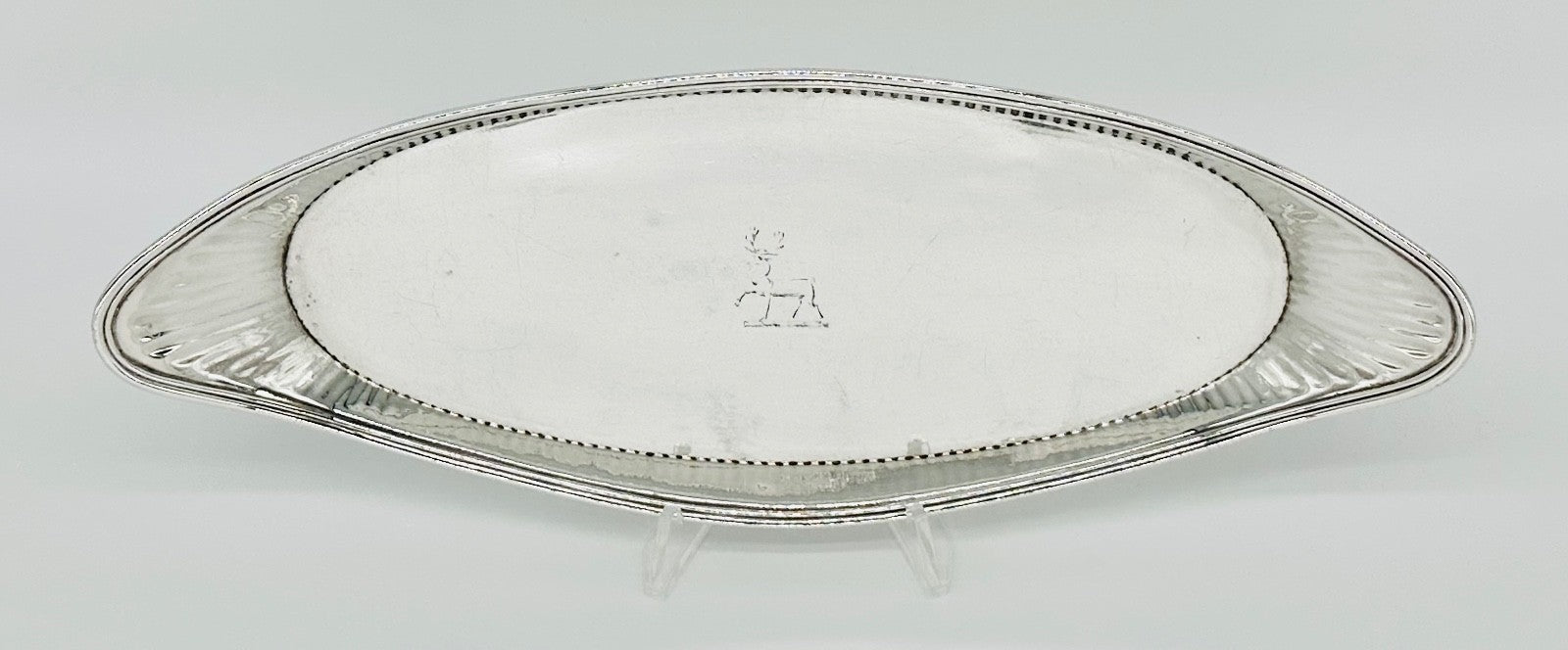 George III Sterling Silver Snuffer Tray – Robert Hennell I – London 1789