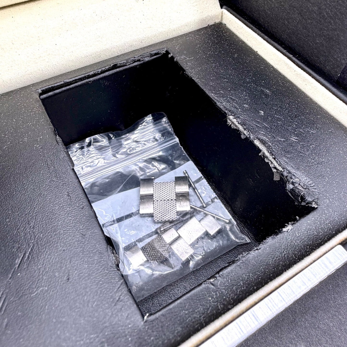 TW Steel CB6 Automatic Men’s Watch – Boxed – Excellent Working Order