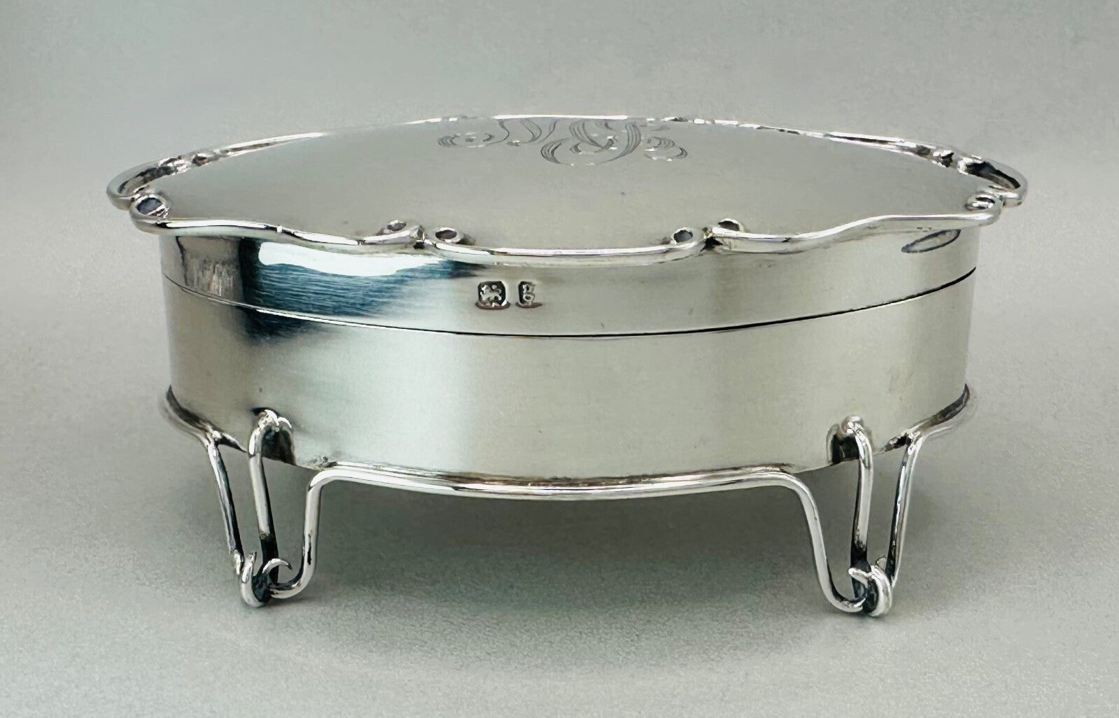 Antique Solid Silver Ring Box by William Aitken - Birmingham 1906