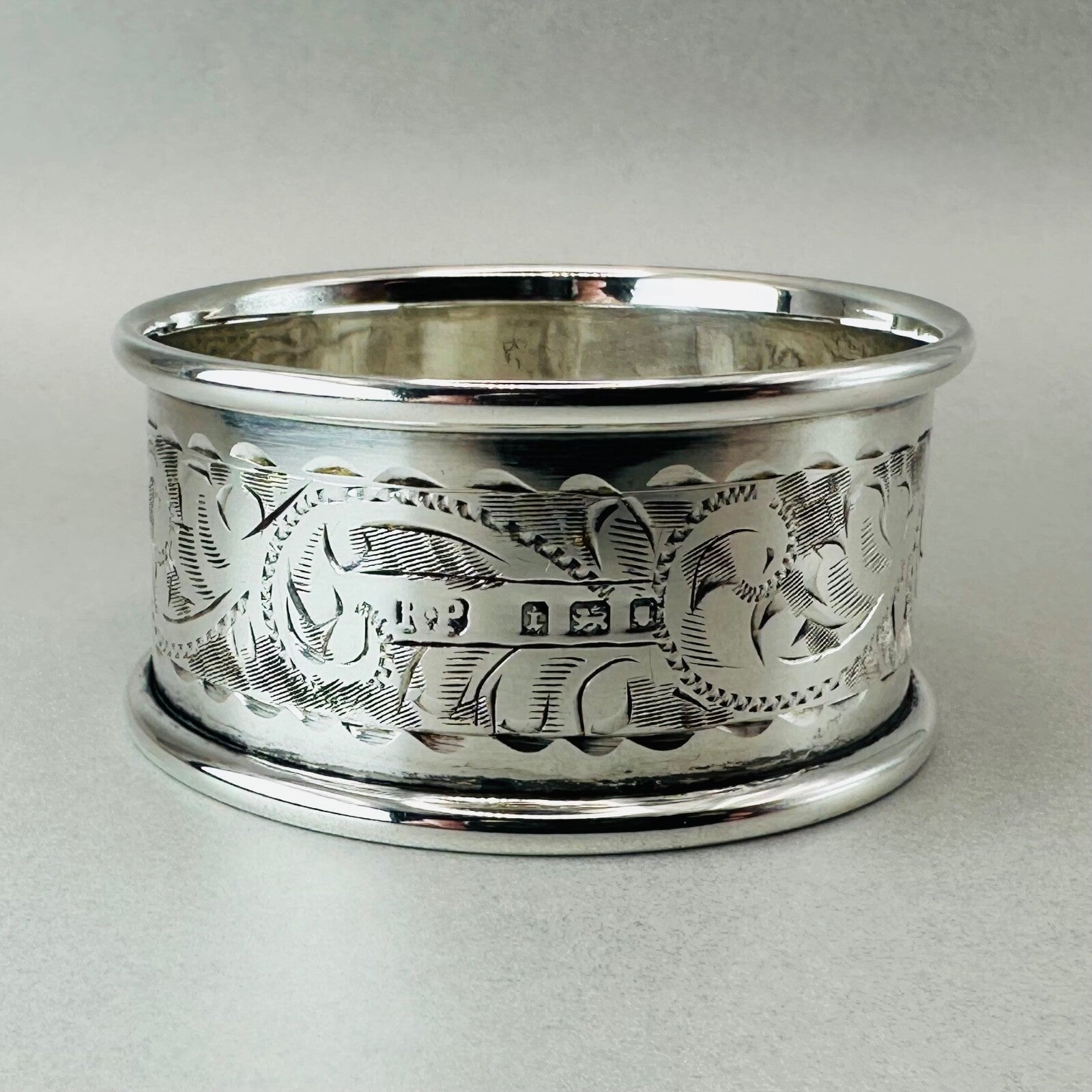 Antique Pair of Silver Napkin Rings - Boxed London 1934 - Robert Pringle & Sons