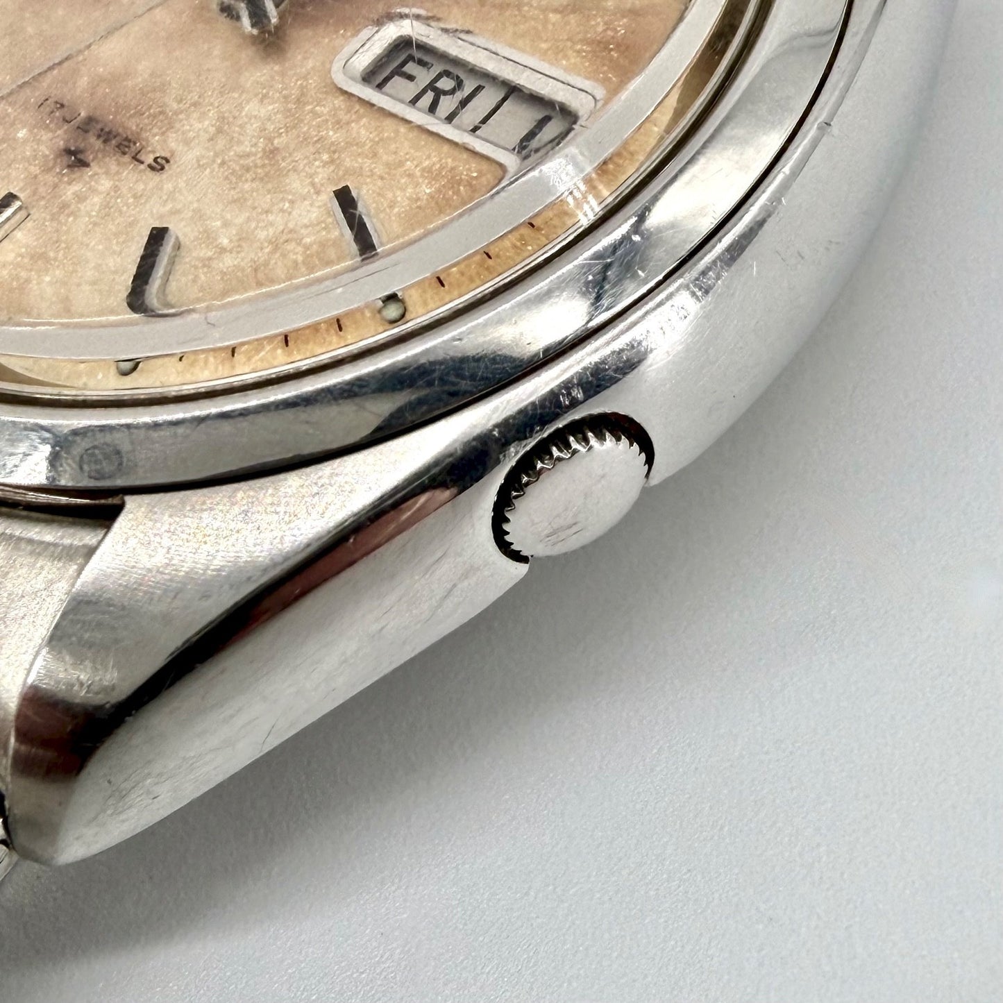 Vintage Seiko Automatic Day Date Watch – 7009-8210 – 17 Jewels