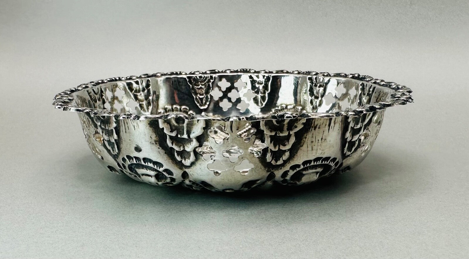 Pair of Antique Silver Trinket Dishes - Birmingham 1901 by William Devenport