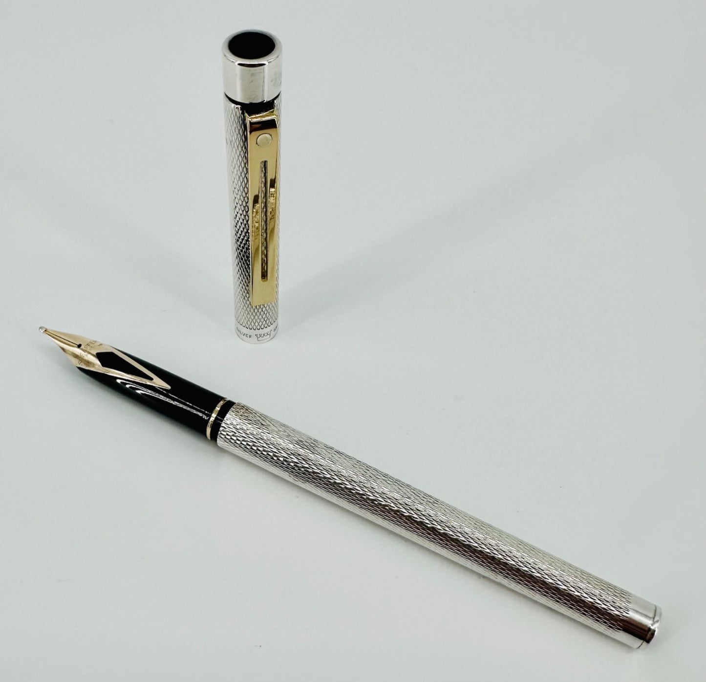 Vintage Sheaffer Targa Sterling Silver Fountain Pen, 14k Gold Nib, Australia