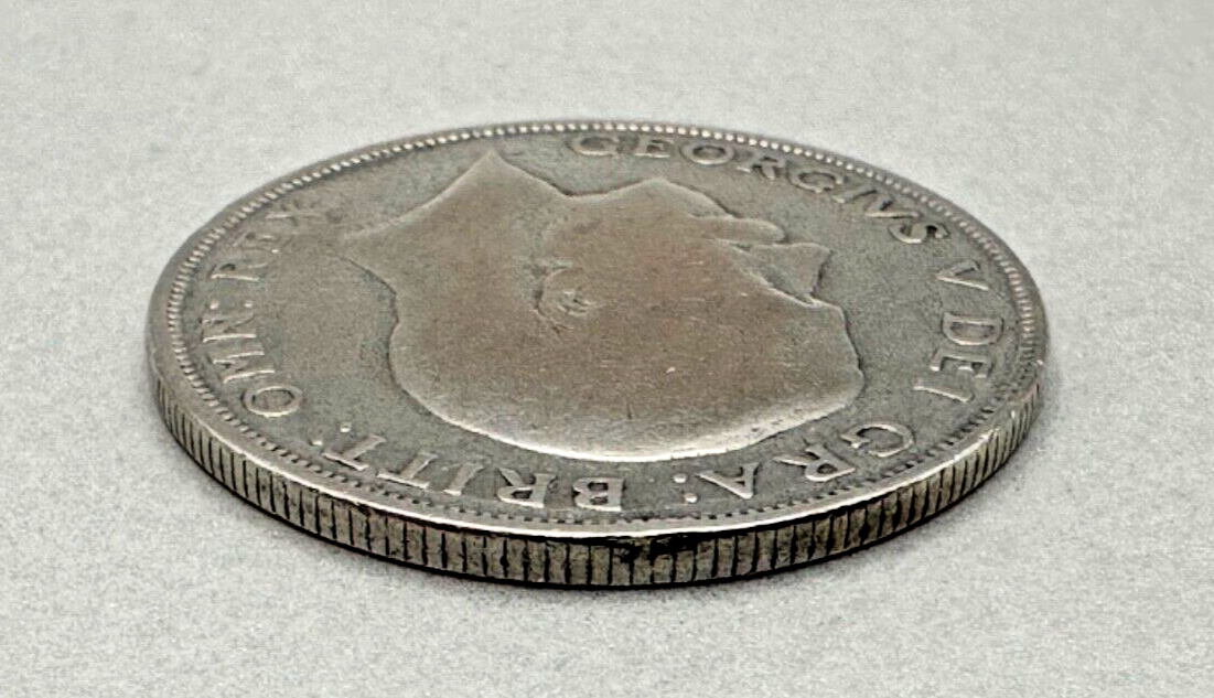 1923 George V Silver Half Crown Coin - 0.500 Silver - 13.53g - British Coinage