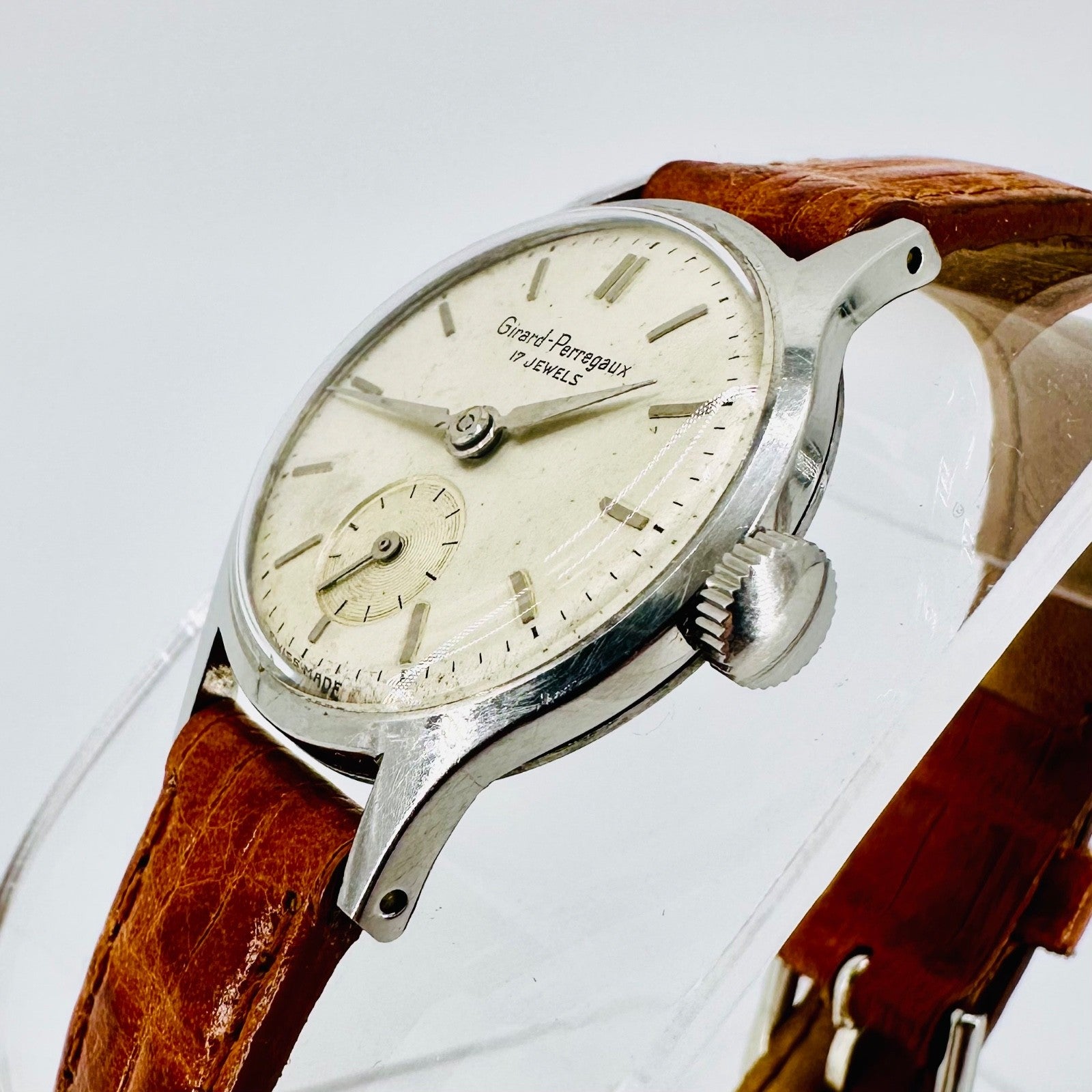 Vintage Girard-Perregaux Ladies Watch – Manual Wind 17J Swiss - C.1960's