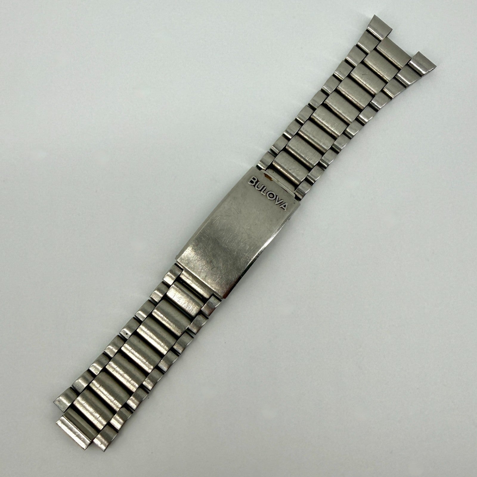 Vintage Bulova Automatic Watch – Cal. 11AOACD – c. Late 1970s