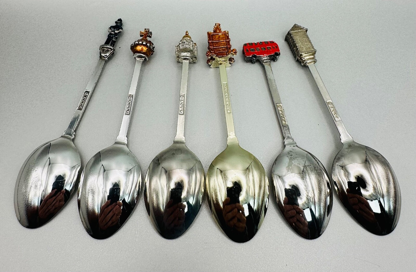 Set of 6 London-Themed Silver-Plated Souvenir Teaspoons – W.A.P.W. GT Britain