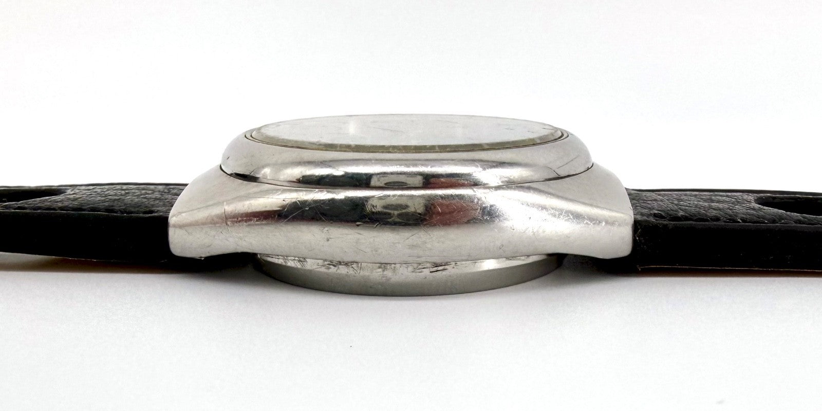 Vintage Tissot Seastar Quartz Watch 2030 Movement – Blue Dial – 1970s