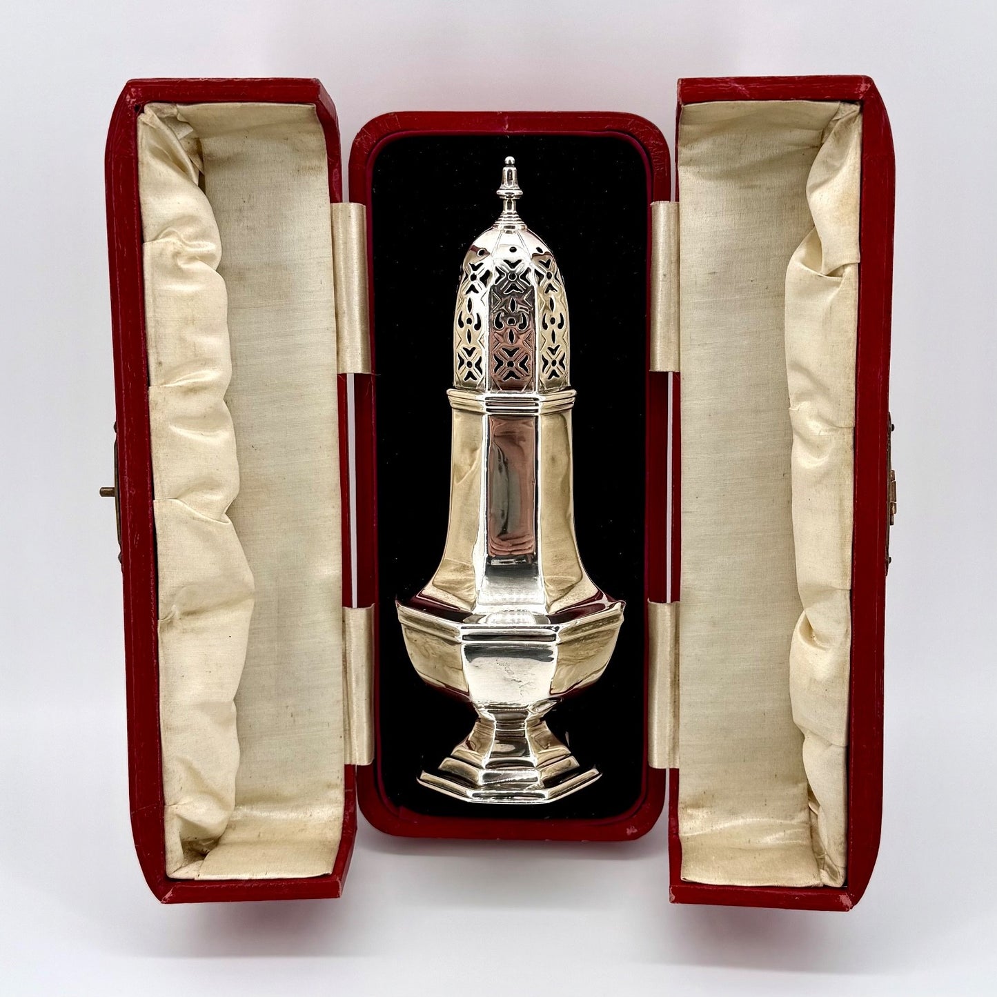 Antique Sterling Silver Sugar Caster – Sheffield 1901 Martin Hall & Co. - Boxed