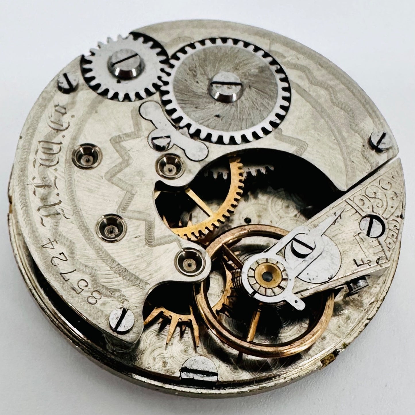 Antique New England Watch Co. Watch Movement - Serial 85724 - Spares/Repair