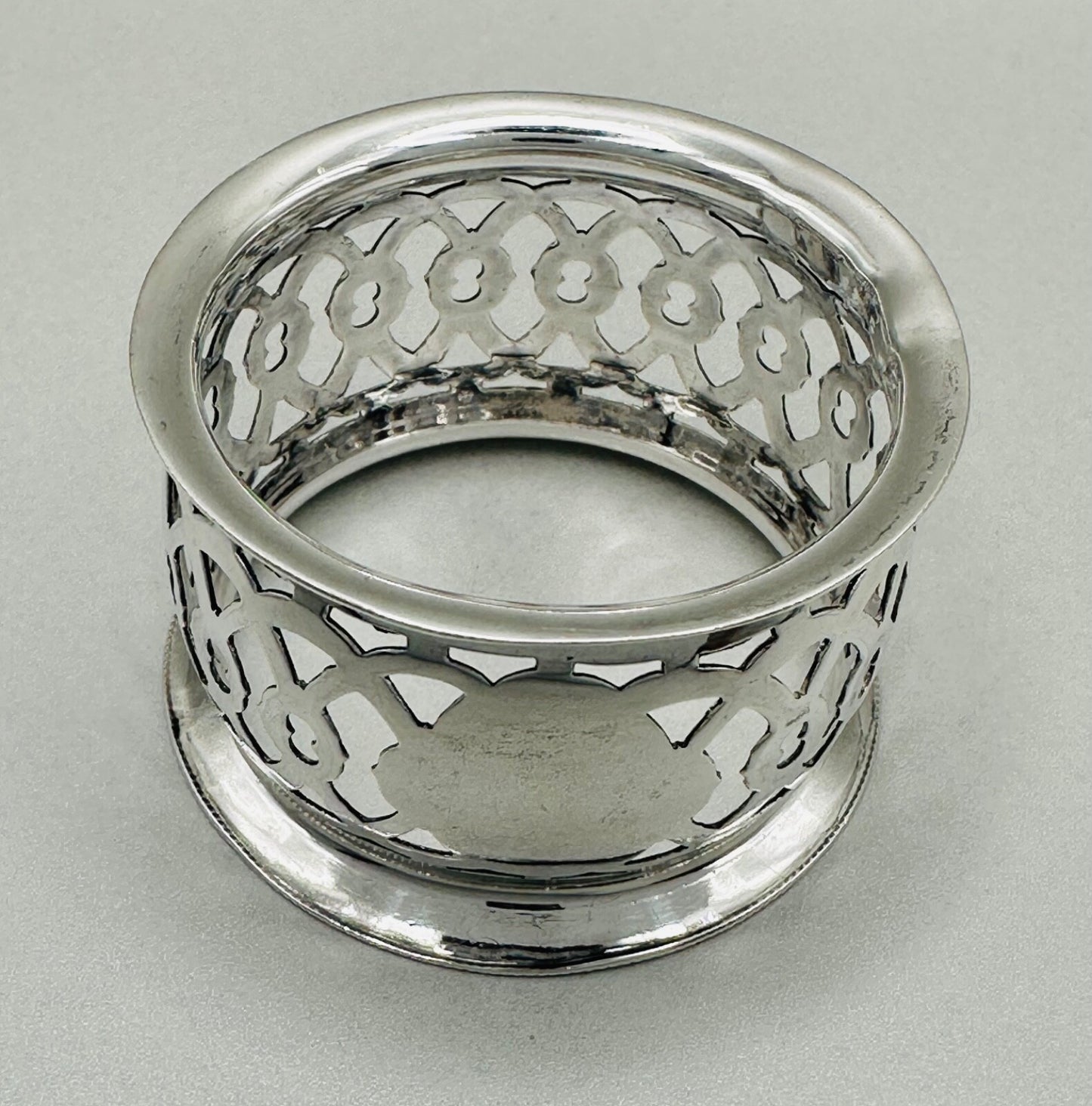 Antique Silver Napkin Ring, Birmingham 1900 by Reynolds & Westwood