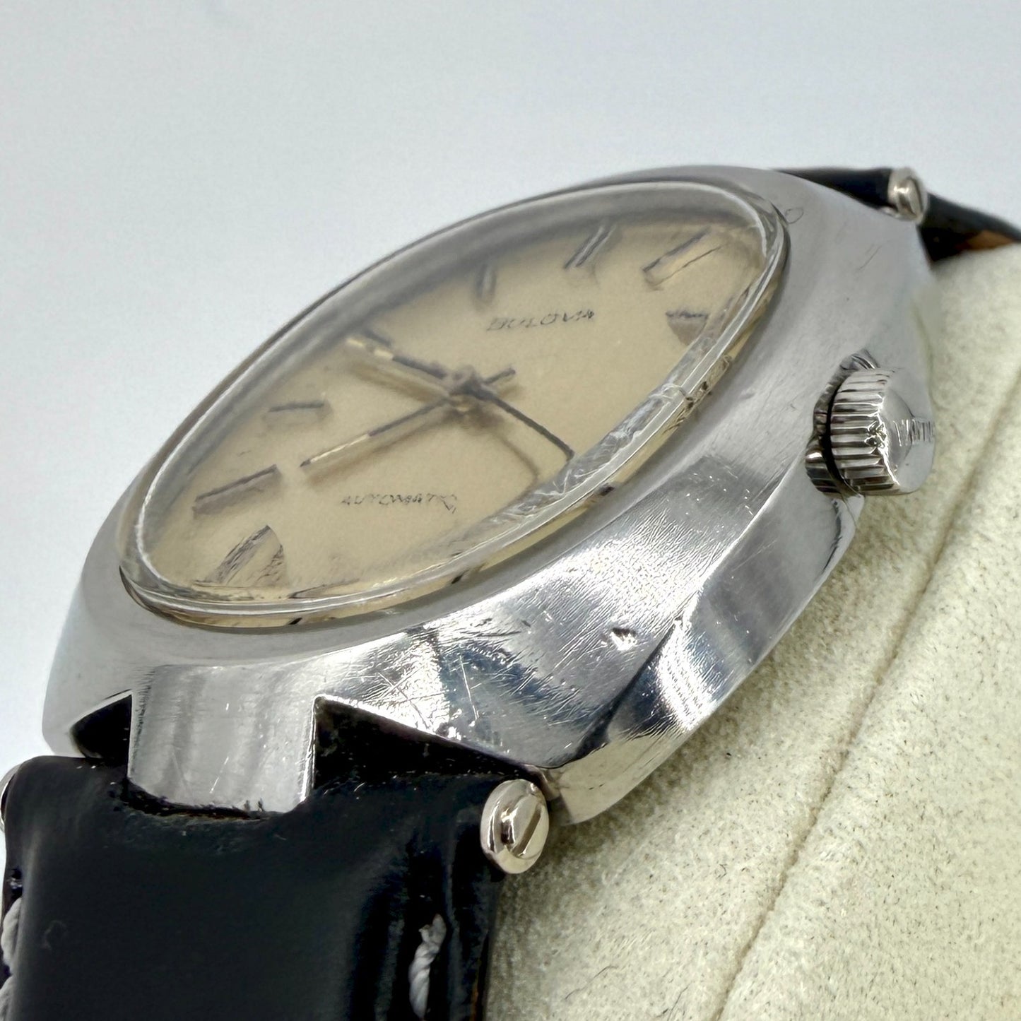 Vintage Bulova Automatic Watch – Cal. 11AOACD – c. Late 1970s