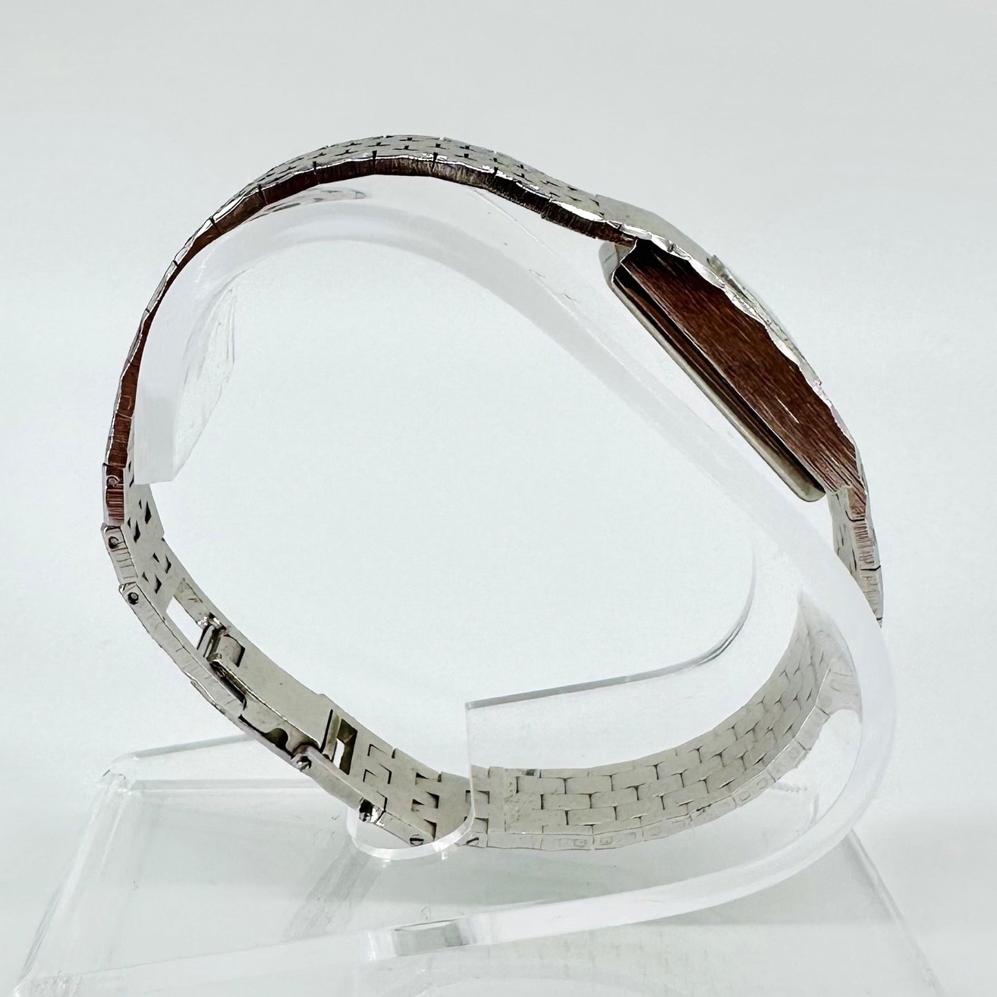 Vintage Ladies Avia Wristwatch – Swiss Made, 17 Jewels, Hand-Wind - FHF 59-21